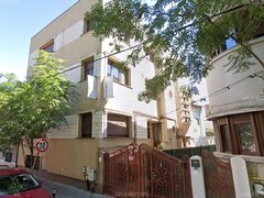 Piata Muncii, Decebal, vila 500 mp, curte 300 mp, clinica, birou